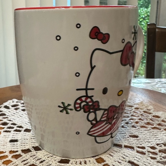 Ceramic Christmas HELLO KITTY mug - Picture 4 of 7